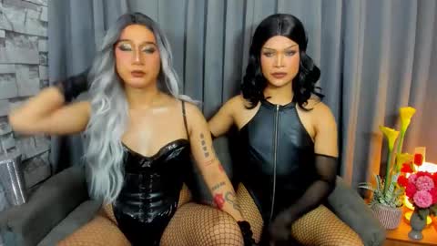 Snapshot of sit_on_me_baby chatting on December 12, 2:48 am Arra online show from December 12, 2:48 am