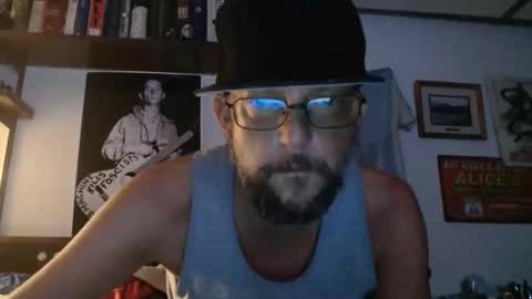 Snapshot of situationallefty chatting on December 20, 7:48 am Situational Lefty online show from December 20, 7:48 am