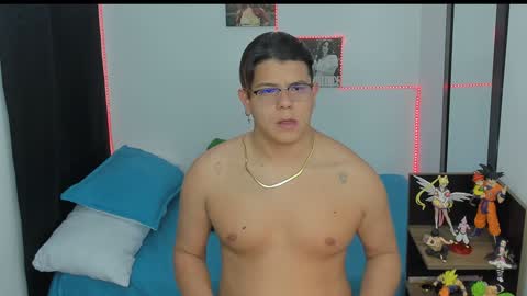 Siul Thompson online show from December 1, 11:58 pm