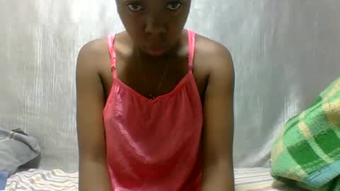 Snapshot of skamboty chatting on December 21, 9:44 pm skamboty online show from December 21, 9:44 pm