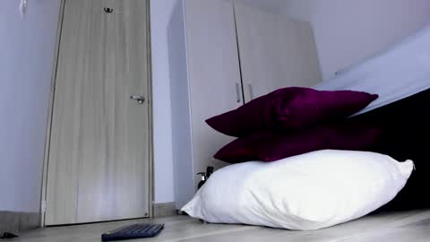 Skarlet online show from November 21, 4:55 am