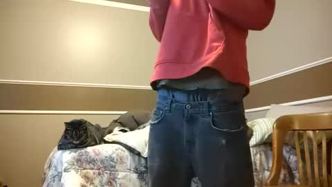 Snapshot of skater_v2 chatting on December 14, 10:45 am Christopher online show from December 14, 10:45 am