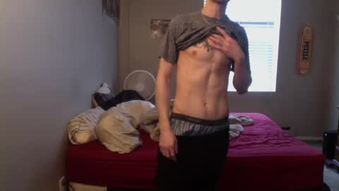 Snapshot of skater_v2 chatting on February 15, 5:39 pm Christopher online show from February 15, 5:39 pm