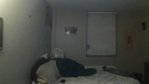 Snapshot of skater_v2 chatting on September 14, 7:18 am Christopher online show from September 14, 7:18 am