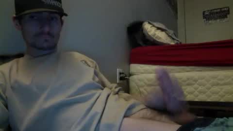 Snapshot of skater_v2 chatting on December 20, 12:23 pm Christopher online show from December 20, 12:23 pm