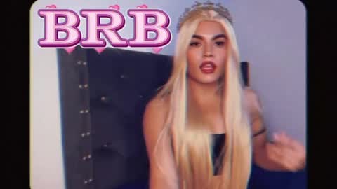 Snapshot of skhylar777 chatting on October 11, 11:03 pm Brithany Williams online show from October 11, 11:03 pm