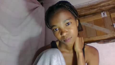 Snapshot of skinny7809 chatting on February 9, 7:40 pm skinny7809 online show from February 9, 7:40 pm