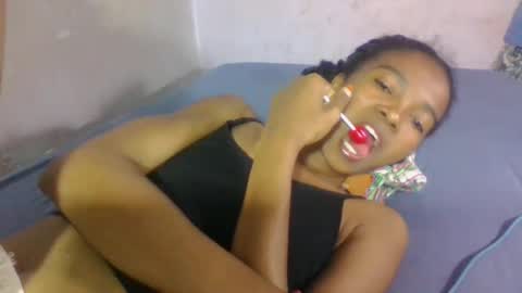 Snapshot of skinny7809 chatting on March 3, 1:39 pm skinny7809 online show from March 3, 1:39 pm