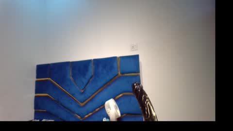 Snapshot of skinnyasssexyboobs chatting on January 13, 4:29 am skinnyasssexyboobs online show from January 13, 4:29 am