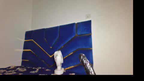 Snapshot of skinnyasssexyboobs chatting on February 19, 7:10 pm skinnyasssexyboobs online show from February 19, 7:10 pm