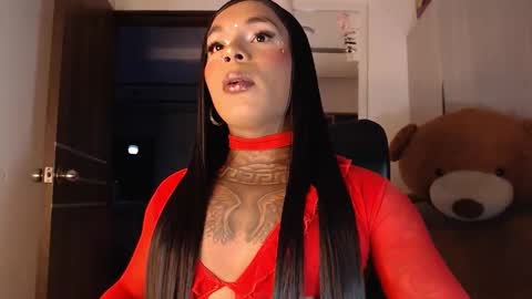 Snapshot of skinnyflak7 chatting on November 29, 7:22 am jesica online show from November 29, 7:22 am