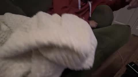 Snapshot of skinnyguyfun chatting on November 1, 9:06 pm skinnyguyfun online show from November 1, 9:06 pm