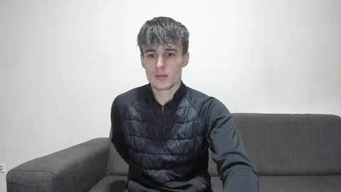 skinnyguywithbigd online show from January 13, 11:49 pm