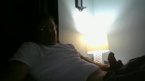 skinnymeat858205 online show from October 14, 3:40 am