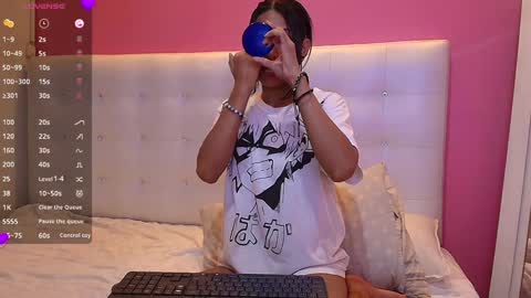 Karla  online show from February 6, 9:11 am