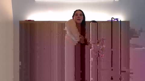 Simon  Katrina online show from October 24, 7:10 pm