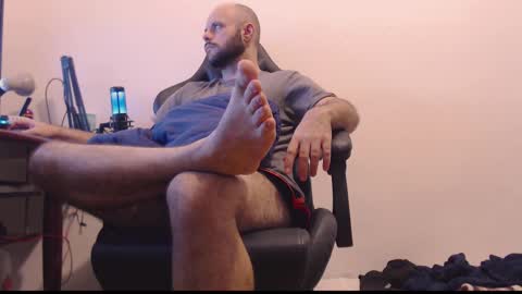 Snapshot of skullxxx83 chatting on February 10, 7:26 am Skull online show from February 10, 7:26 am