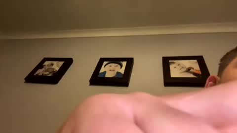 Snapshot of skuzzy25 chatting on March 5, 2:57 am skuzzy25 online show from March 5, 2:57 am