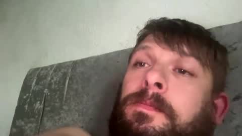 Snapshot of skuzzy25 chatting on October 21, 7:20 am skuzzy25 online show from October 21, 7:20 am