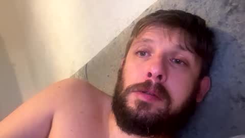 Snapshot of skuzzy25 chatting on October 24, 7:05 am skuzzy25 online show from October 24, 7:05 am