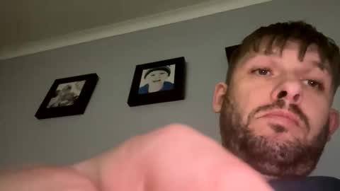 skuzzy25 online show from November 6, 7:53 am