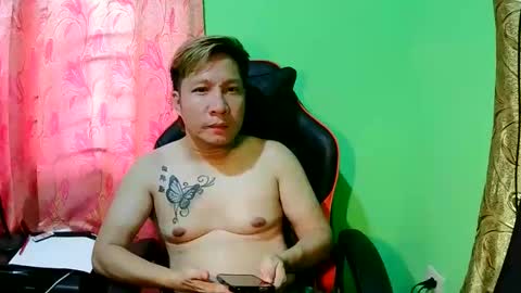 Snapshot of sky1441 chatting on September 26, 2:48 am sky1441 online show from September 26, 2:48 am