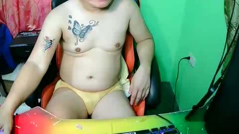 Snapshot of sky1441 chatting on October 28, 6:39 am sky1441 online show from October 28, 6:39 am