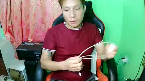 Snapshot of sky1441 chatting on November 2, 1:57 pm sky1441 online show from November 2, 1:57 pm