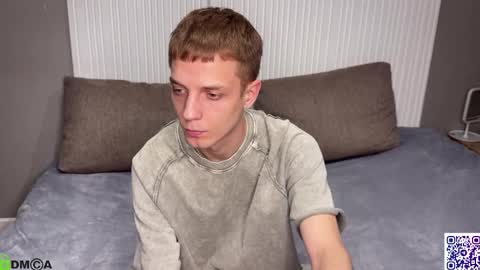 Snapshot of sky_hunter chatting on October 7, 4:37 pm sky_hunter online show from October 7, 4:37 pm