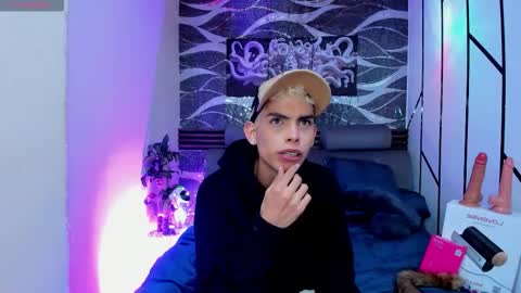 Daniel online show from February 8, 2:59 am