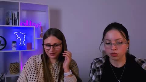 skye vexa online show from November 11, 1:55 pm