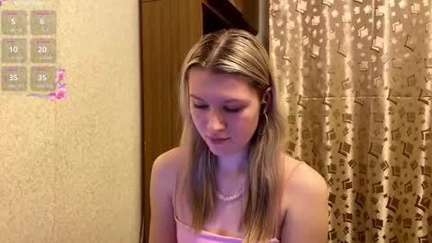 skyedavis online show from January 8, 8:11 pm