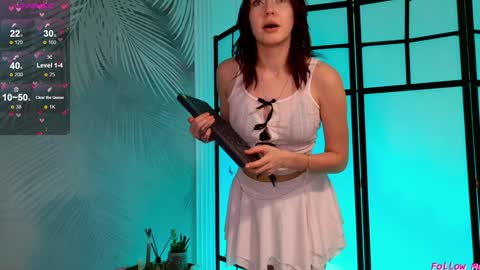 Ann online show from February 8, 11:44 am