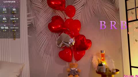 Ann online show from February 23, 8:28 am