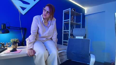 skylar__desire online show from October 3, 4:04 pm