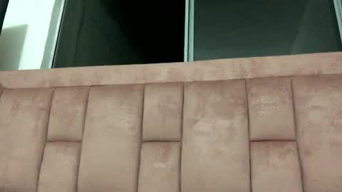 Snapshot of skyler1195 chatting on December 2, 5:02 am Skyler online show from December 2, 5:02 am