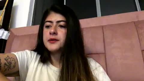 Skyler online show from March 17, 1:54 am