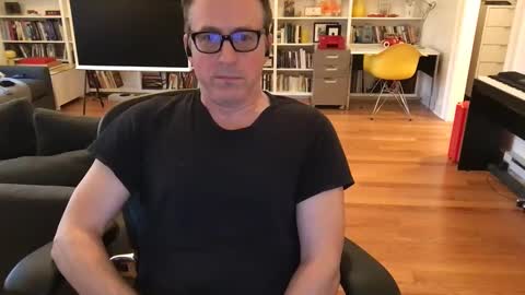 Snapshot of skyline3371 chatting on November 10, 6:18 pm Skyline3371 online show from November 10, 6:18 pm