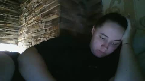 skyressie333 online show from October 14, 7:47 pm