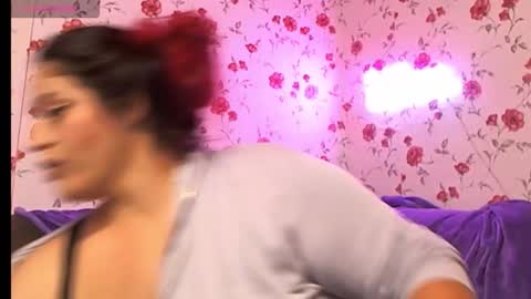 Snapshot of skysupernova chatting on September 27, 11:04 am Sky online show from September 27, 11:04 am