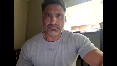 Snapshot of slappysamz chatting on March 2, 11:50 am slappysamz online show from March 2, 11:50 am