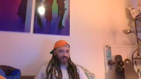 Snapshot of slashfantasy chatting on December 20, 2:27 pm slashfantasy online show from December 20, 2:27 pm