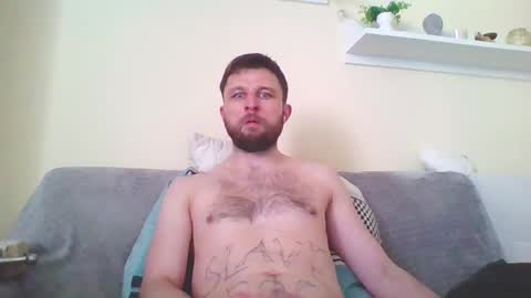 Snapshot of slaveboy32bi chatting on March 1, 12:34 pm slave boy perwers bdsmFEMDOM online show from March 1, 12:34 pm