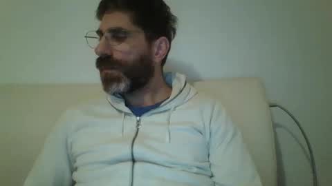 Snapshot of slavefuckfunhype chatting on January 1, 9:09 pm camboy online show from January 1, 9:09 pm