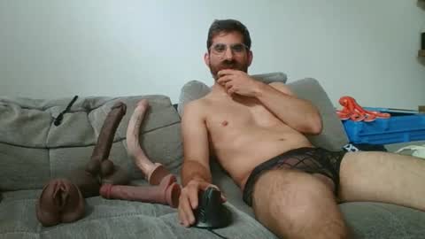 Snapshot of slavefuckfunhype chatting on October 10, 11:09 am camboy online show from October 10, 11:09 am