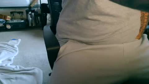 sleek0120 online show from January 12, 1:16 pm