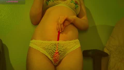 Snapshot of sleepylibertine chatting on October 1, 12:38 am SleepyLibertine online show from October 1, 12:38 am