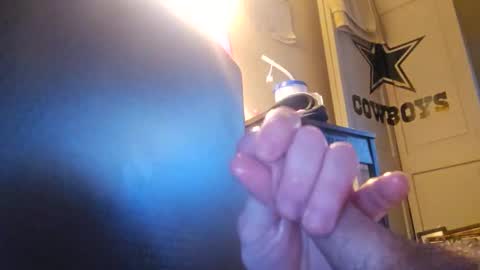 Snapshot of slevink214 chatting on December 15, 9:02 am slevink214 online show from December 15, 9:02 am