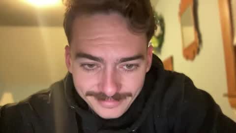 Snapshot of slickmass chatting on January 3, 11:01 pm SlickMass online show from January 3, 11:01 pm