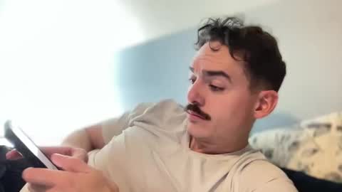 Snapshot of slickmass chatting on March 10, 1:12 am SlickMass online show from March 10, 1:12 am